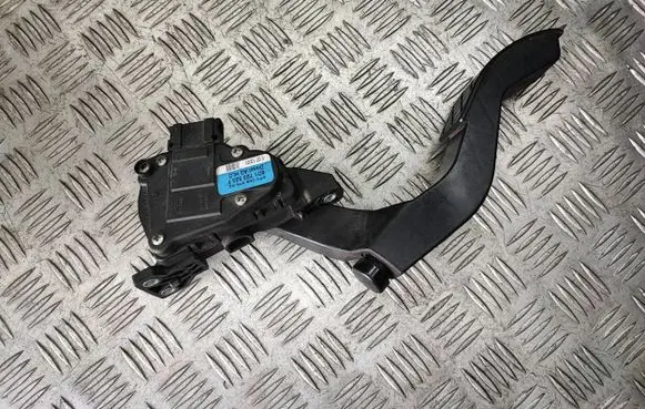 Audi A6 S6 C5 4B Accelerator throttle pedal 8D1723523F 6PV00837602