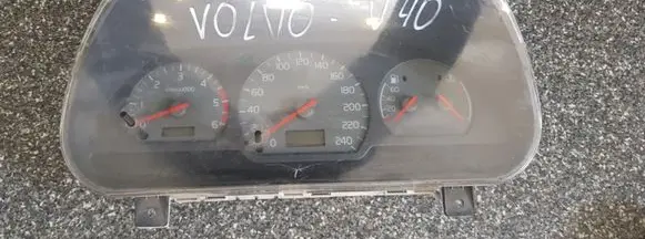 Volvo S40, V40 Speedometer (instrument cluster) 30857571
