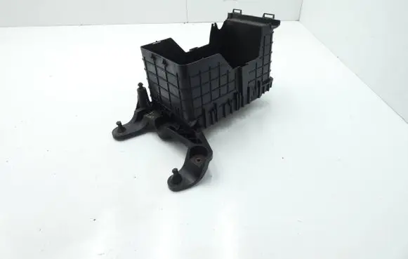 Volkswagen Eos Battery tray 1K0915333H