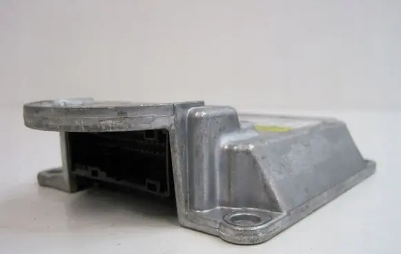 BMW 2 Active Tourer U06 Bonnet Pedestrian Airbag Actuator 6865298