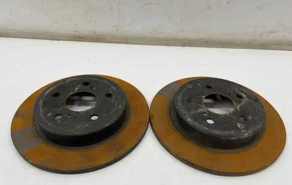 Lexus ES VII XZ10 Rear brake disc