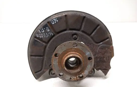 Skoda Superb B6 (3T) Front wheel hub