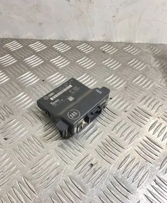 Audi A3 S3 8P Gateway control module 1K0907530F 1K0907951