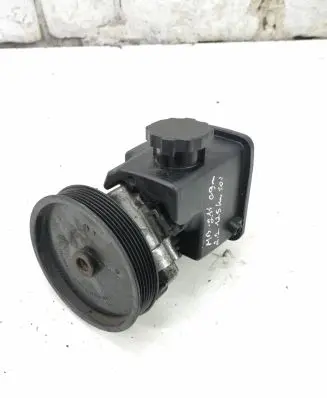 Mercedes-Benz E W211 Power steering pump