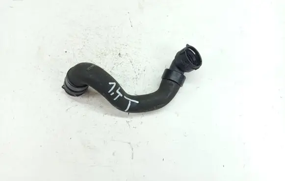 Opel Astra J Engine coolant pipe/hose 13251435 565563897