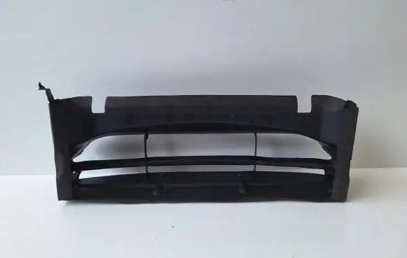 BMW 1 F20 F21 Intercooler air guide/duct channel 7383771