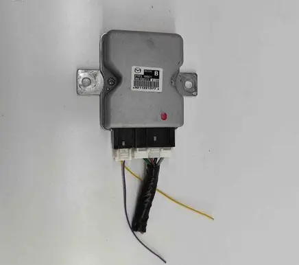 Mazda 6 Fuel injection pump control unit/module W4T80573 PYFL18561