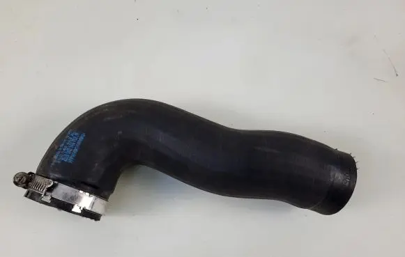 Volkswagen Golf VI Intercooler hose/pipe 1K0145832AN