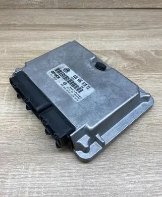 Volkswagen PASSAT B5 Engine control unit/module ECU 038906018FS 0281010171