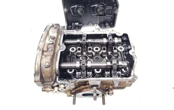 Subaru Outback Engine head T20DLH