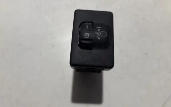 Toyota Avensis T250 Headlight level height control switch 134159