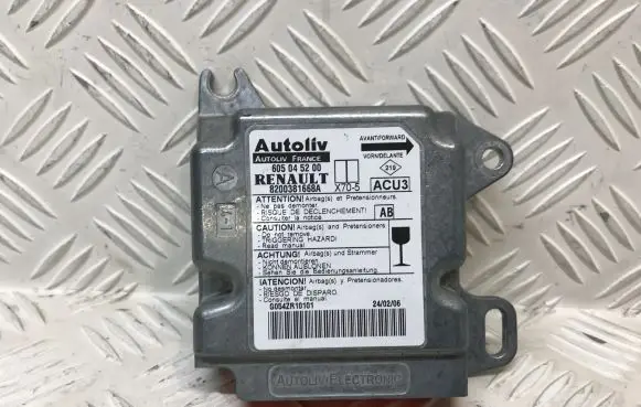 Renault Master II Airbag control unit/module 8200381668A 605045200