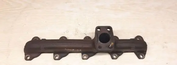 Peugeot 3008 I Exhaust manifold