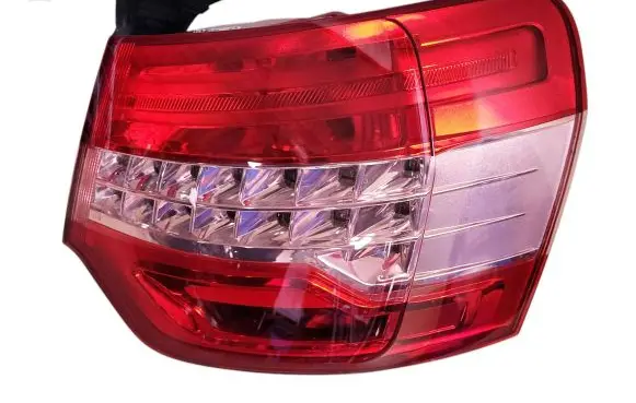 Citroen C5 Rear/tail lights 9681063680 79998D VP8XX13404A