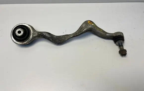 BMW M3 e92 Front lower control arm/wishbone 2283575