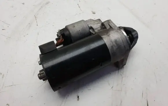 Mercedes-Benz C W204 Starter motor A6519062800 20120724 0001139065