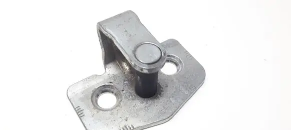 Opel Zafira A Rear door lock loop/hook striker 