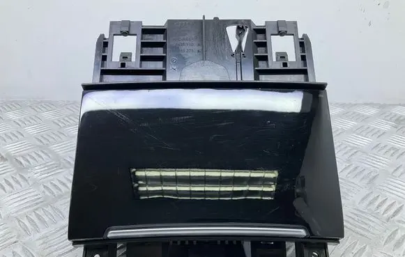 Audi A7 S7 4G Ashtray (front) 4G0863273A 4G0863273 4G0864131
