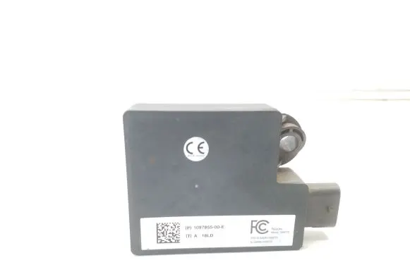 Tesla Model 3 Other control units/modules 109785500E