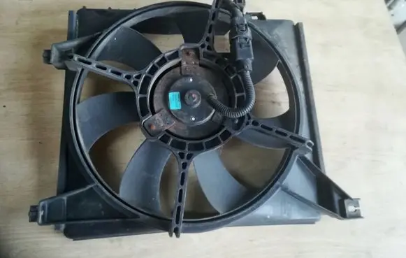 Hyundai Getz Electric radiator cooling fan 3A2224Z