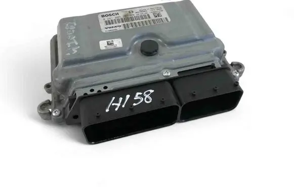 Volvo V70 Engine control unit/module ECU 31286086 0261209108