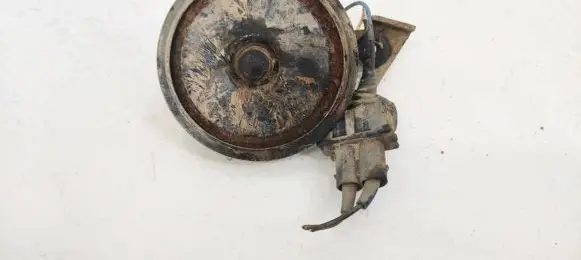 Volkswagen Golf IV Horn signal
