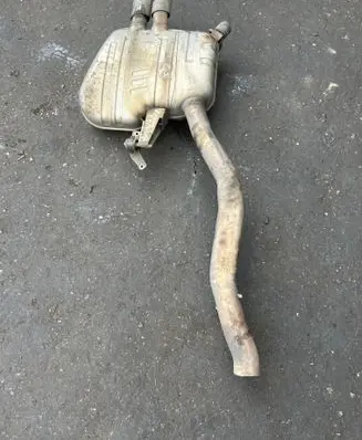 BMW 5 F10 F11 Muffler/silencer 7807110