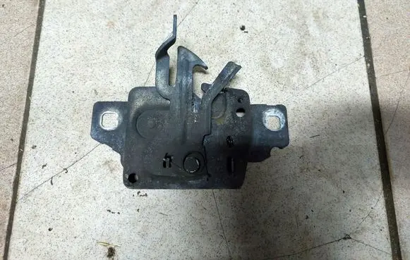Renault Modus Engine bonnet/hood lock/catch