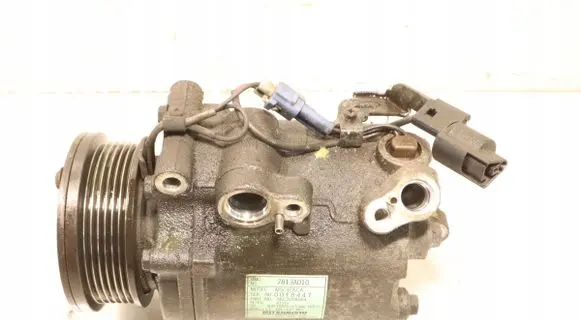 Mitsubishi Grandis Air conditioning (A/C) compressor (pump) 7813A010