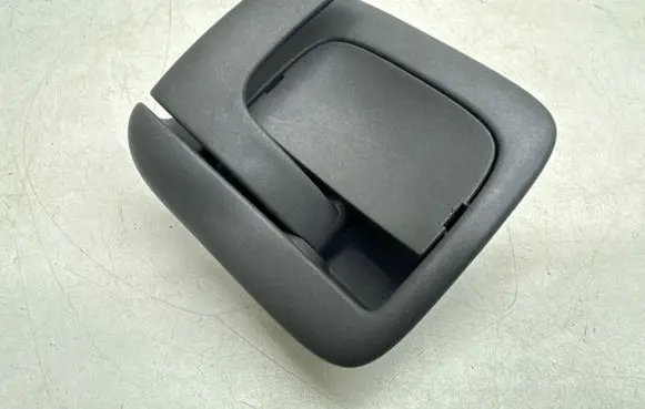 Volvo V70 Engine bonnet (hood) release handle