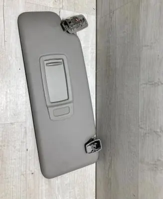 BMW X1 F48 F49 Sun visor 8293817