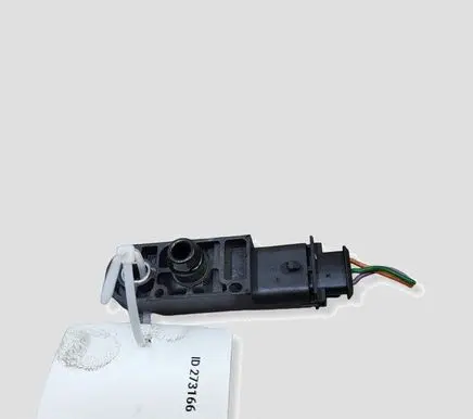 Nissan Qashqai Air pressure sensor 0281002566 8200168253