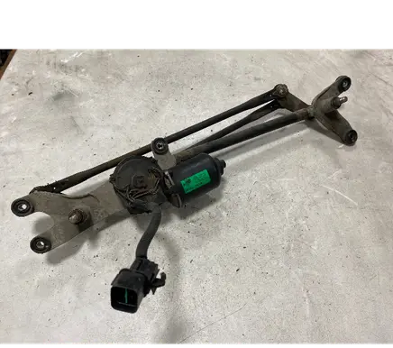 KIA Sorento Front wiper linkage and motor 981003E100 03524743
