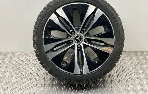 Mercedes-Benz C W206 R18 alloy rim