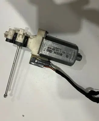 BMW 3 E92 E93 Seat adjustment motor 0390201929