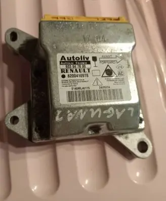 Renault Laguna II Airbag control unit/module 8200410978
