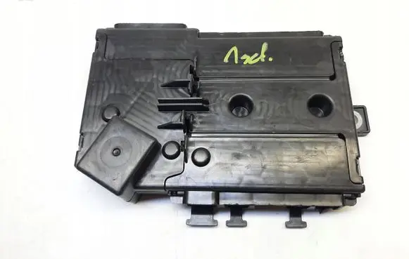 Mercedes-Benz E W213 Fuse box set A2135406100