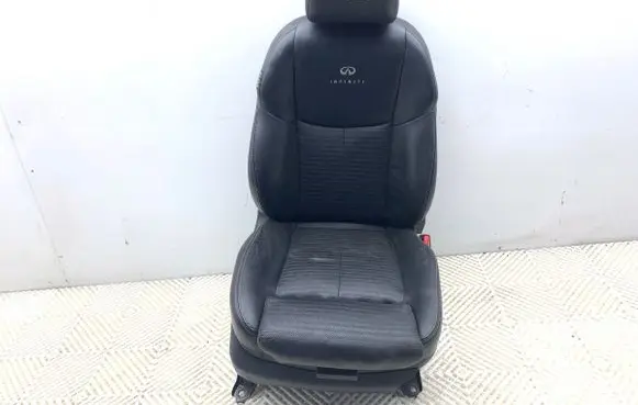 Infiniti Q50 Front passenger seat 