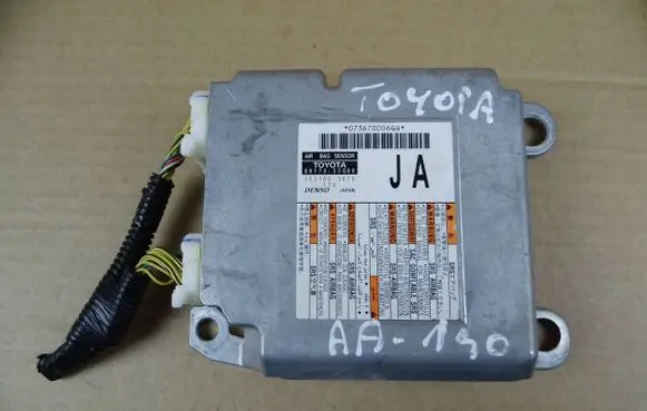 Toyota Camry VIII XV70 Airbag control unit/module 8917033G80