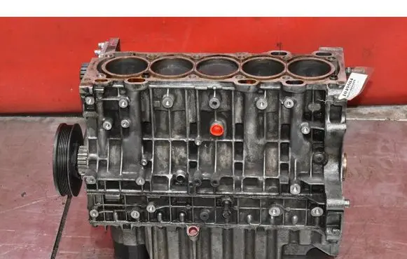 Volvo XC90 Engine block B5254T