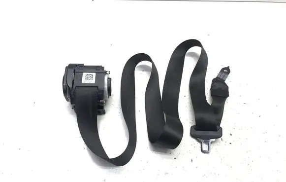 BMW X1 U11 Rear seatbelt 9873742