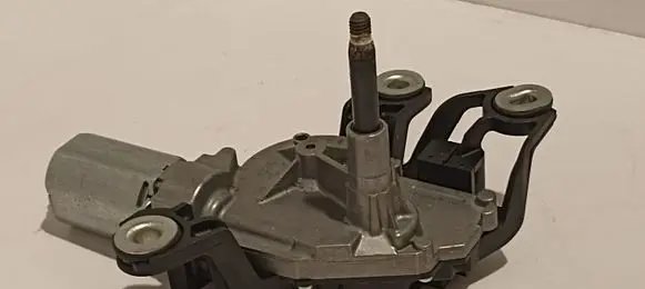 Volkswagen Polo V 6R Rear window wiper motor 5K6955711B