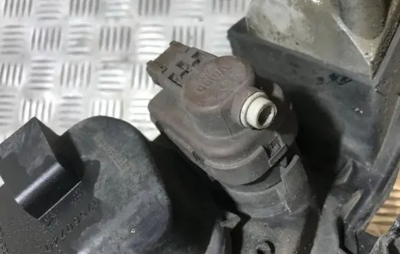 Citroen Xsara Headlight level adjustment motor 