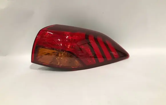 Hyundai Tucson TL Rear/tail lights 92402-D75 92402D7500 D7924-04200