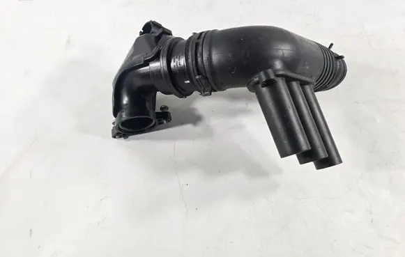 Skoda Octavia Mk3 (5E) Air intake hose/pipe 04E129651C