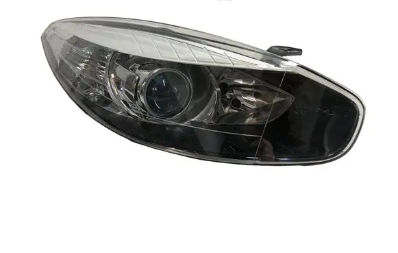 Renault Fluence Headlight/headlamp 260101331R REPLACEMENT AYFAR