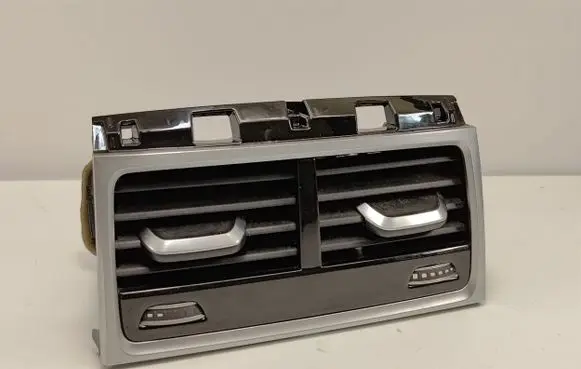 BMW 7 G11 G12 Rear air vent grill 9301745 64229301745