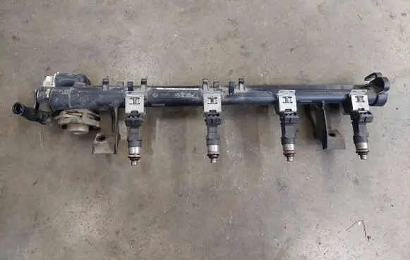 Fuel injectors set