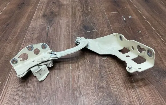 Mercedes-Benz E W213 Engine bonnet/hood hinges A2138800228