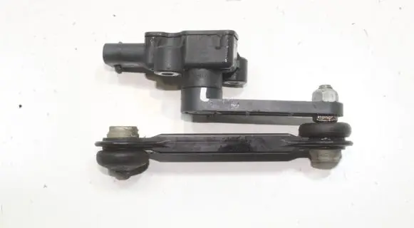 Mercedes-Benz EQA Headlight/headlamp level sensor A0009059413